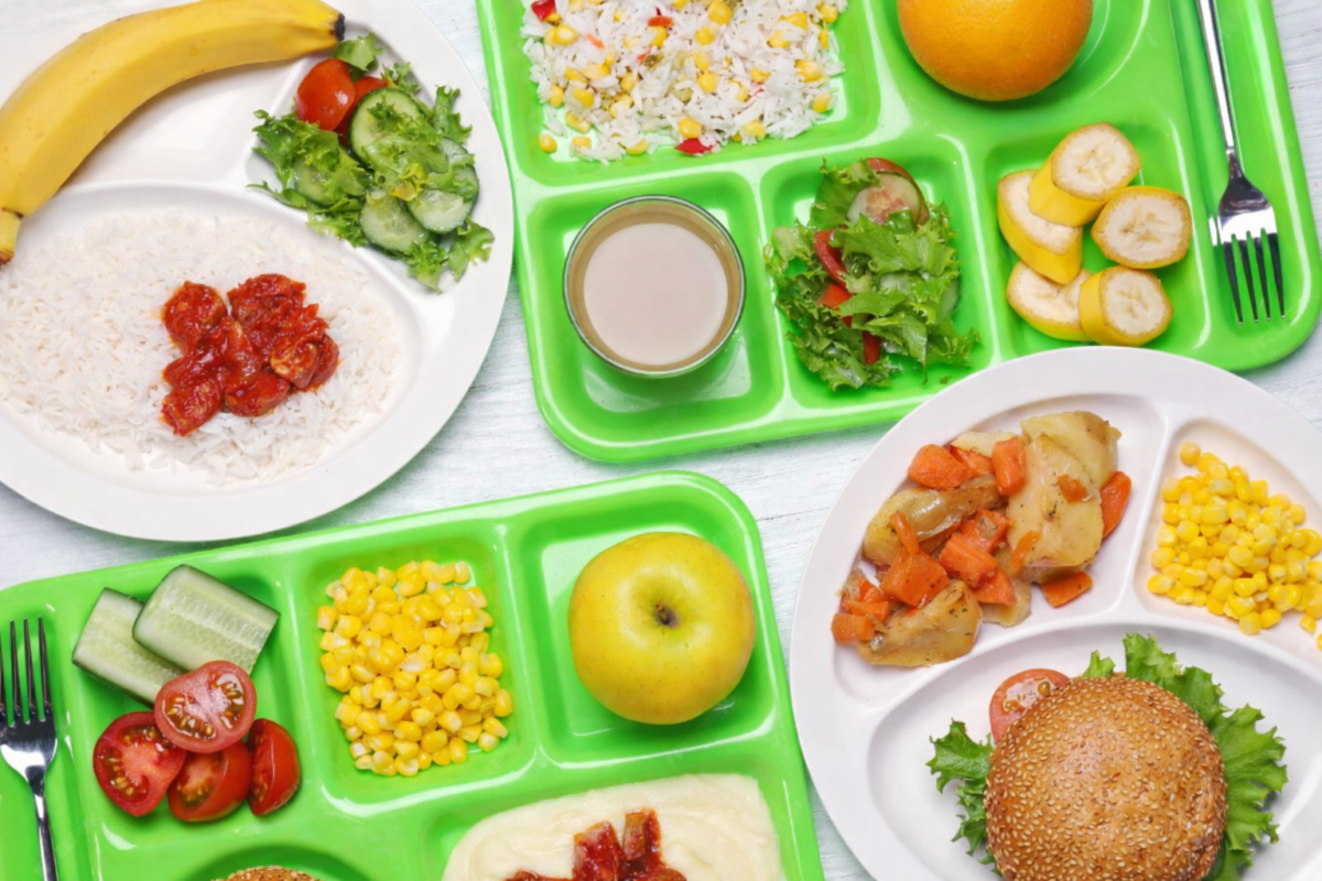 School Lunches Programs
